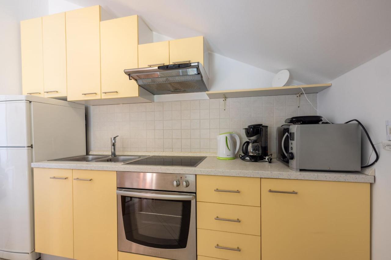 Apartments Petak Dramalj Εξωτερικό φωτογραφία