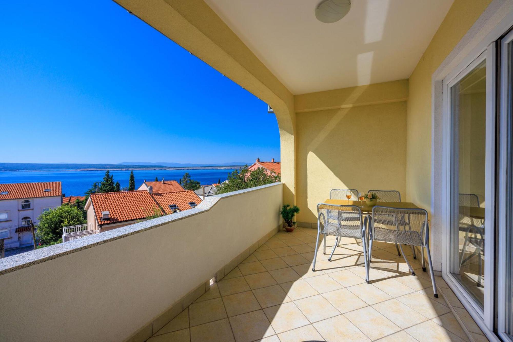 Apartments Petak Dramalj Εξωτερικό φωτογραφία