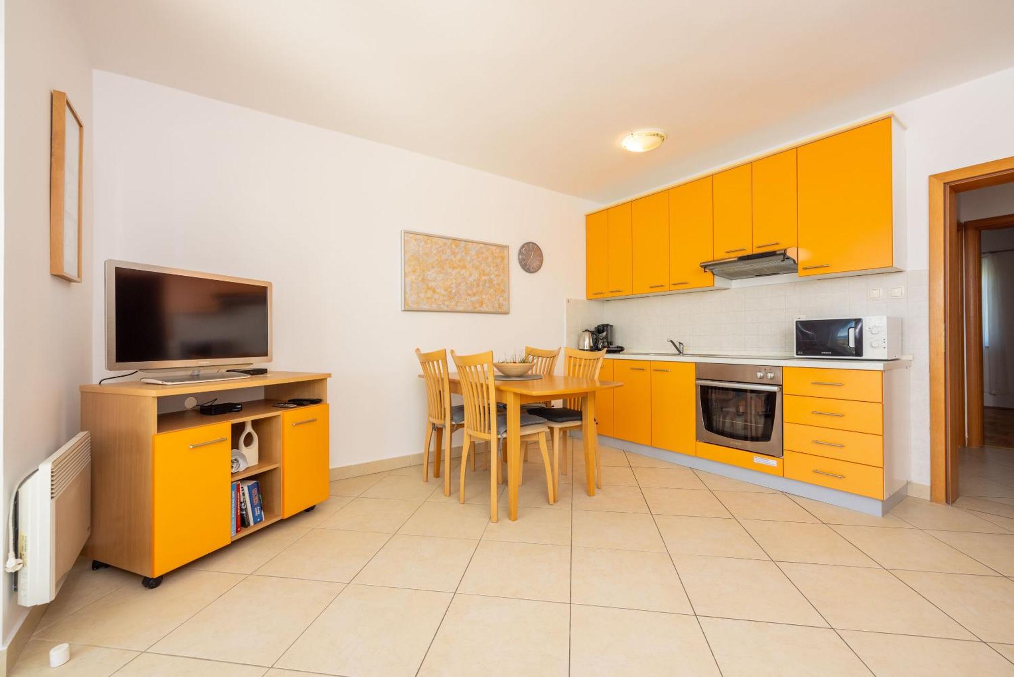 Apartments Petak Dramalj Εξωτερικό φωτογραφία